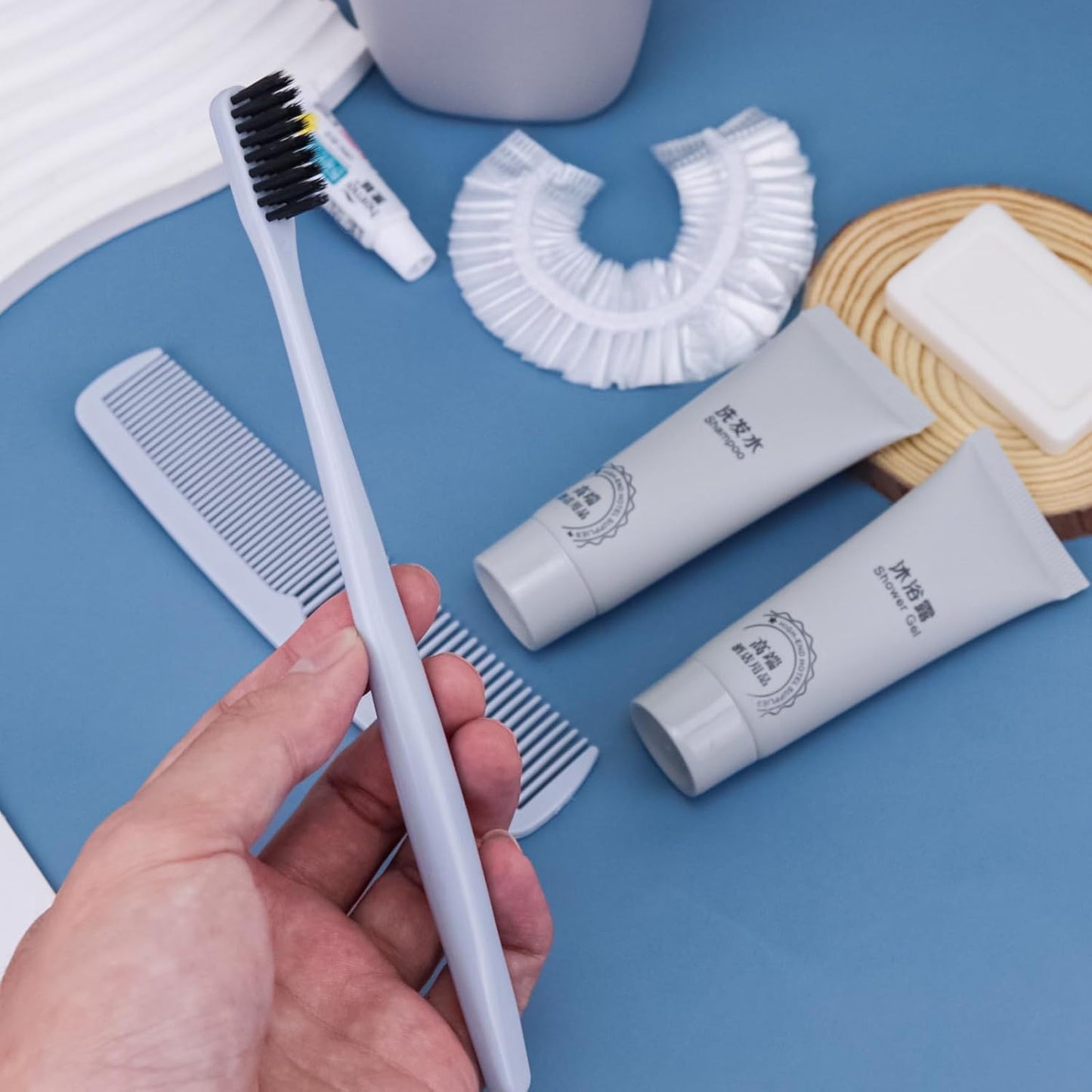 Hygiene Kit, Hygiene Kit Bulk, Travel Hygiene Kit With Toothbrush, Toothpaste, Comb, Shampoo, Shower Gel, Shower Cap And Soap, Individually Packed, Suitable For Hotel, Home, Travel (25 sets)