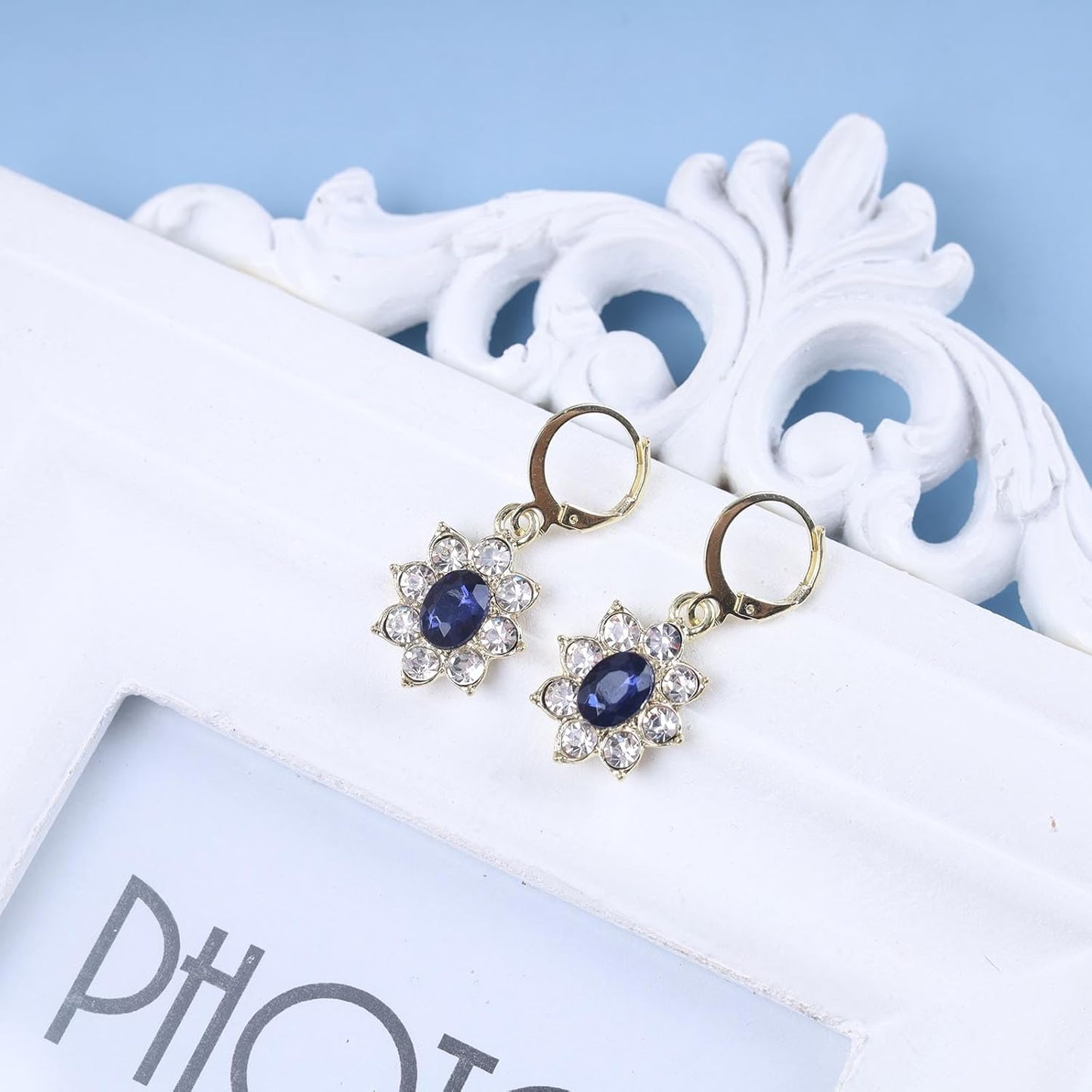 Vintage Crystal Flower Earrings Sapphire Drop Earrings Blue Oval Gem Earrings Gold Rhinestone Huggie Hoop Earrings Jewelry for Women