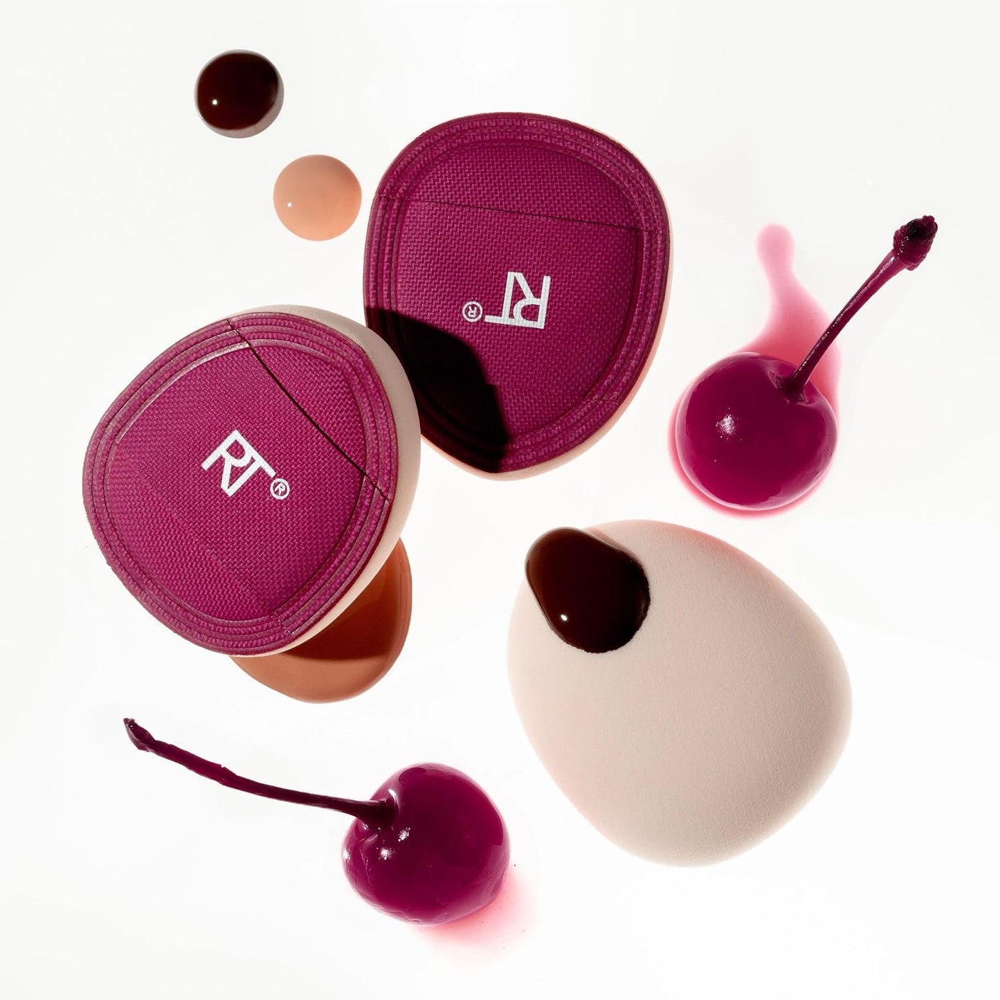 Real Techniques Cherry On Top Mini Marshmallow Puff Trio, Mini Makeup Puffs For Concealer & Foundation, Spot Correcting & Blending, Dry Use Beauty Sponge, Travel Size, Vegan & Cruelty-Free, 3 Count