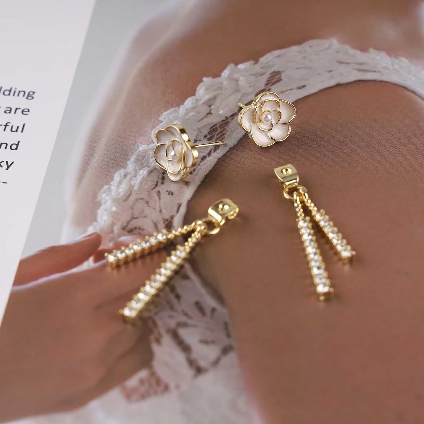 Vintage Crystal Flower Drop Earrings Pearl Camellia Earrings White Camellia Stud Earring Gold Linear Rhinestone Earring Jewelry for Women