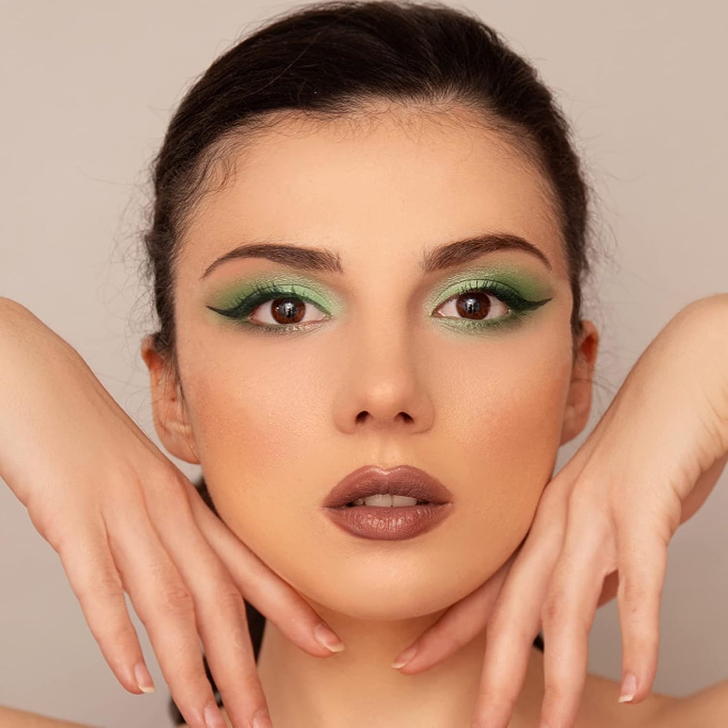 Boobeen Waterproof Eyeshadow Stick Crayon - Shimmer Cream Eyeshadow Pen for Glitter Eye Makeup, Easy to Use (012#)