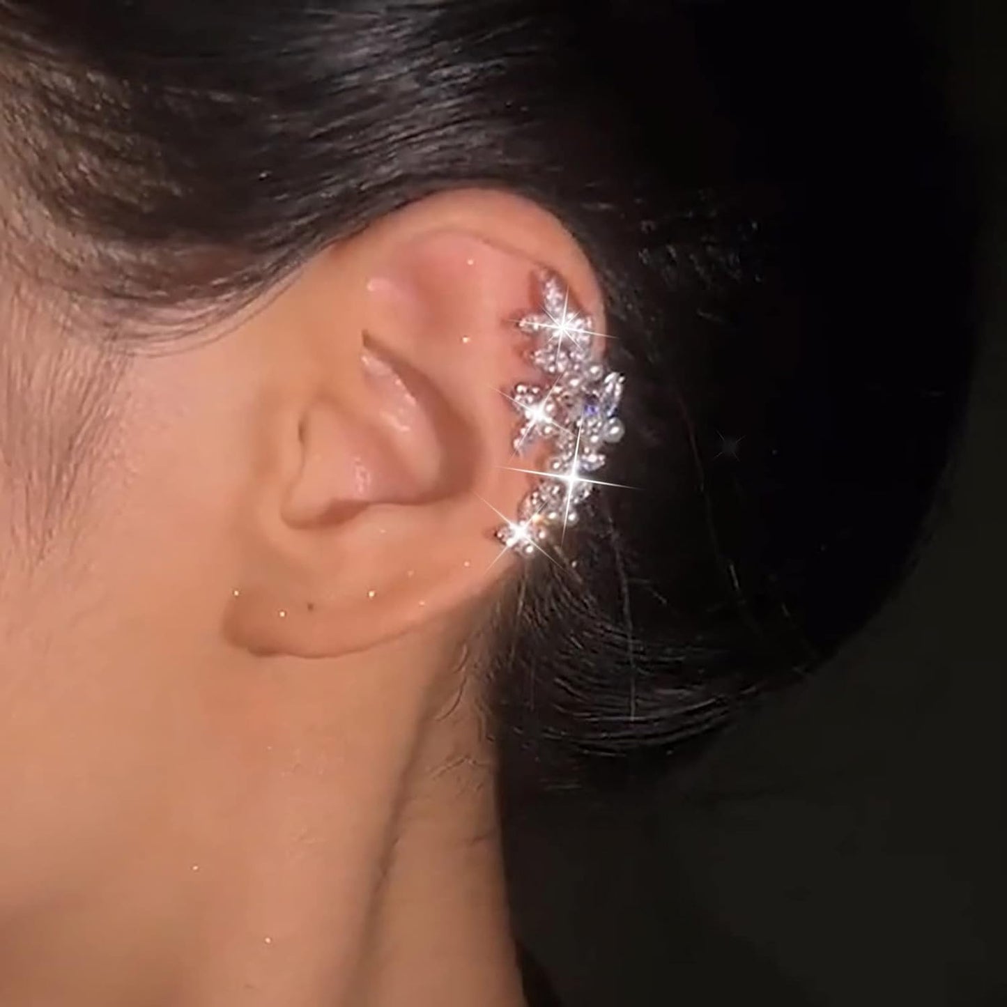 Vintage Crystal Pearl Ear Cuff Earrings Rhinestone Butterfly Cuff Wrap Earrings Cz Butterfly Ear Climber Cuff Earrings Silver Pearl Cz Non Piercing Earring Jewelry for Women(Left)