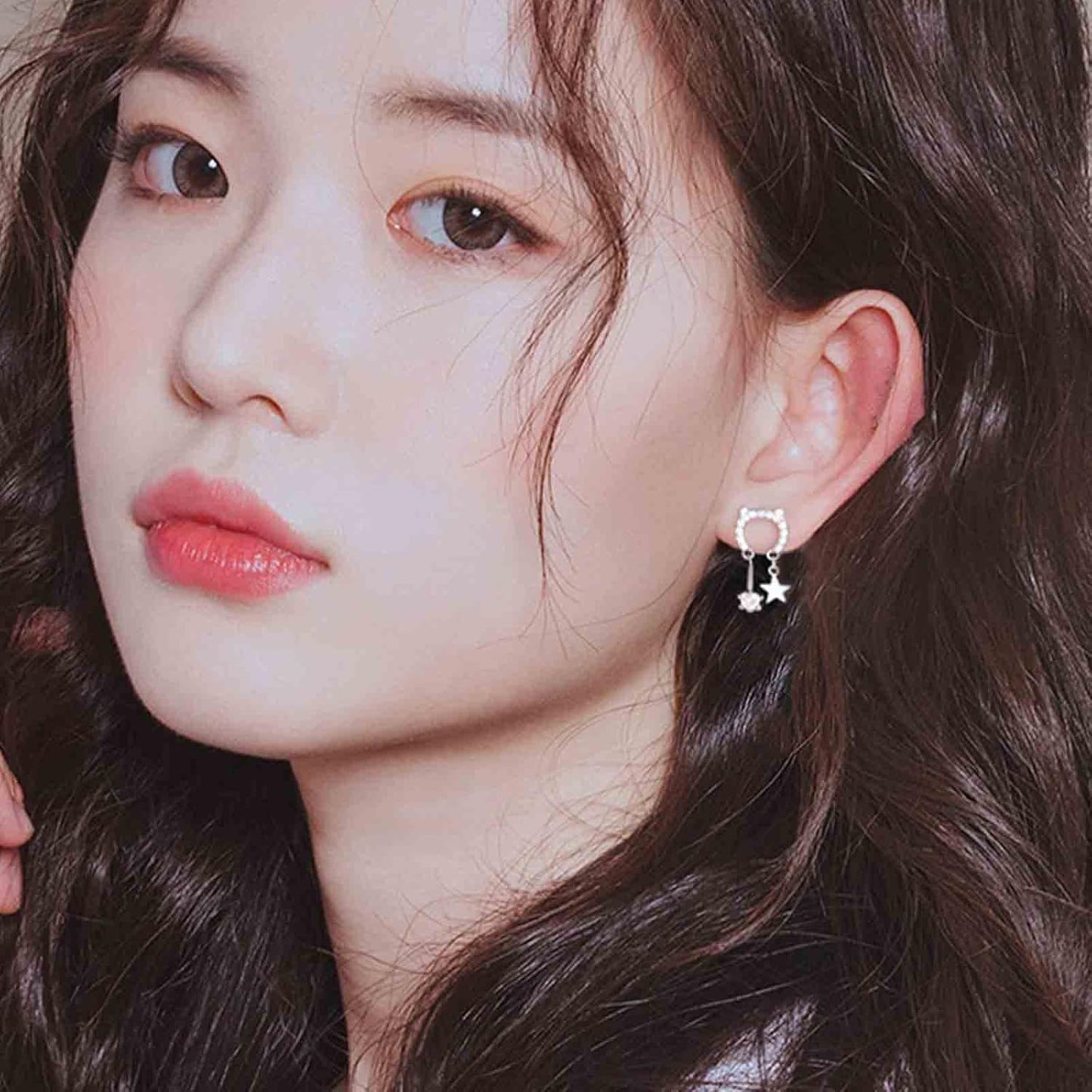 Crystal Cat Studs Earrings Silver Crystal Star Dangle Earrings Boho Rhinestone Drop Earrings Natural Inspired Animal Earrings Jewelry for Women and Girls Cat Lover Gifts