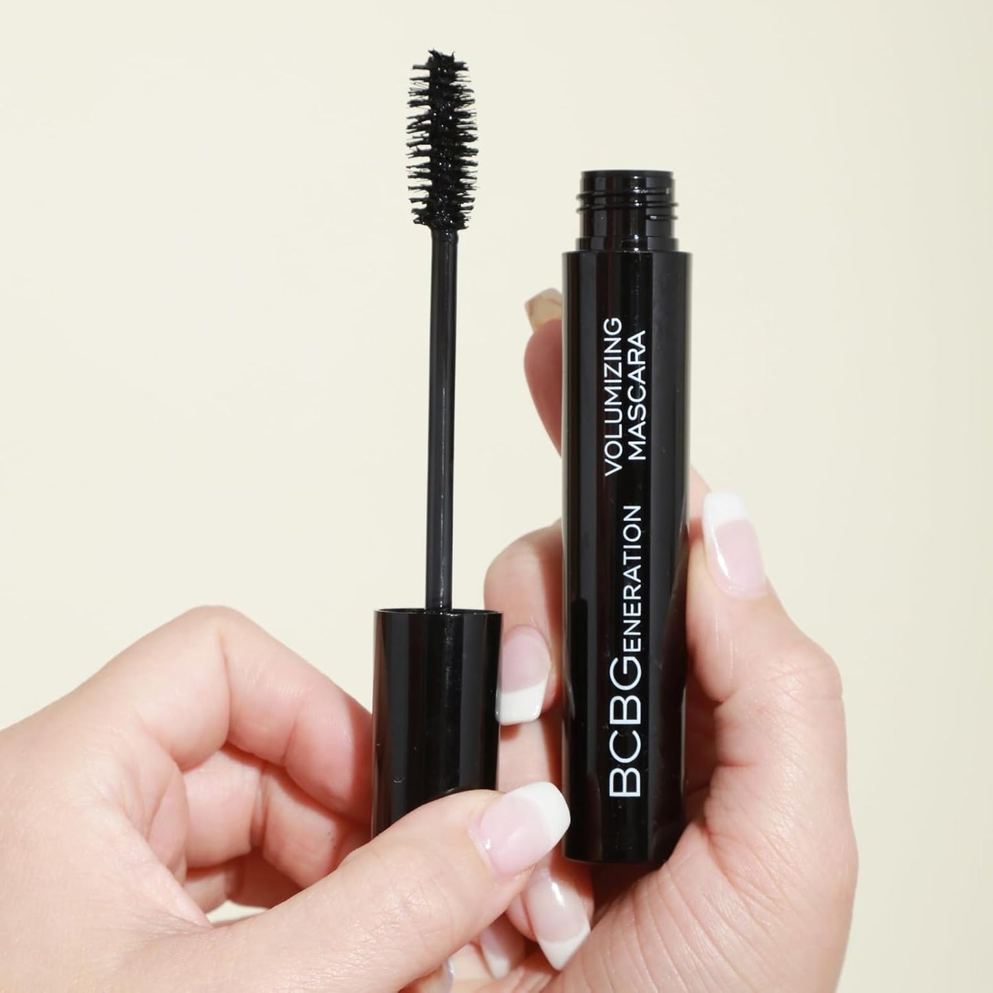 Natural Complete Eye and Lip Set - Includes Eyeshadow Palette, Eye Liner, Mascara, Lip Oil - 4 pcs