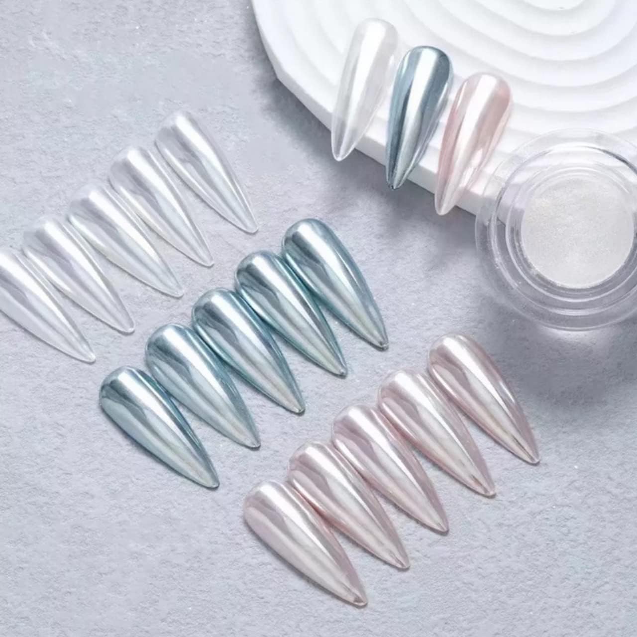 Pretty Diva White Chrome Nail Powder - 1g Super Glossy Mirror Effect White Moonlight Nails Chrome Powder, Salon Quality Chrome Powder Pigment for Nails