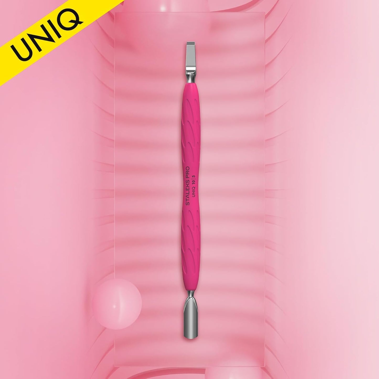 Staleks Manicure pusher Gummy with silicone handle UNIQ 10 TYPE 5 – Stainless Steel – Professional Cuticle Tool (rounded narrow pusher and straight blade)