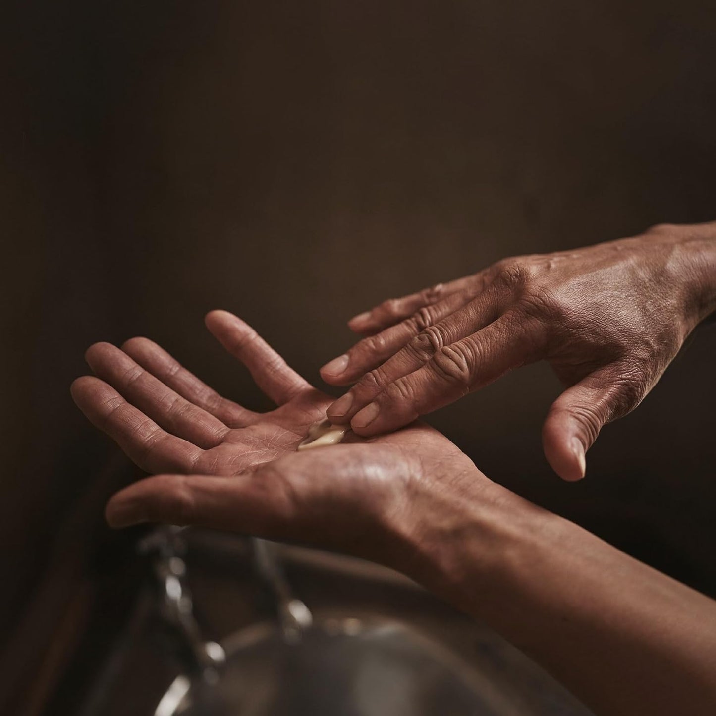 Aesop Rind Concentrate Body Balm | Soften & Smooth Skin | Uplifting Citrus Aroma, Nourishing Nut Oil Extracts | 16.9 oz / 500mL