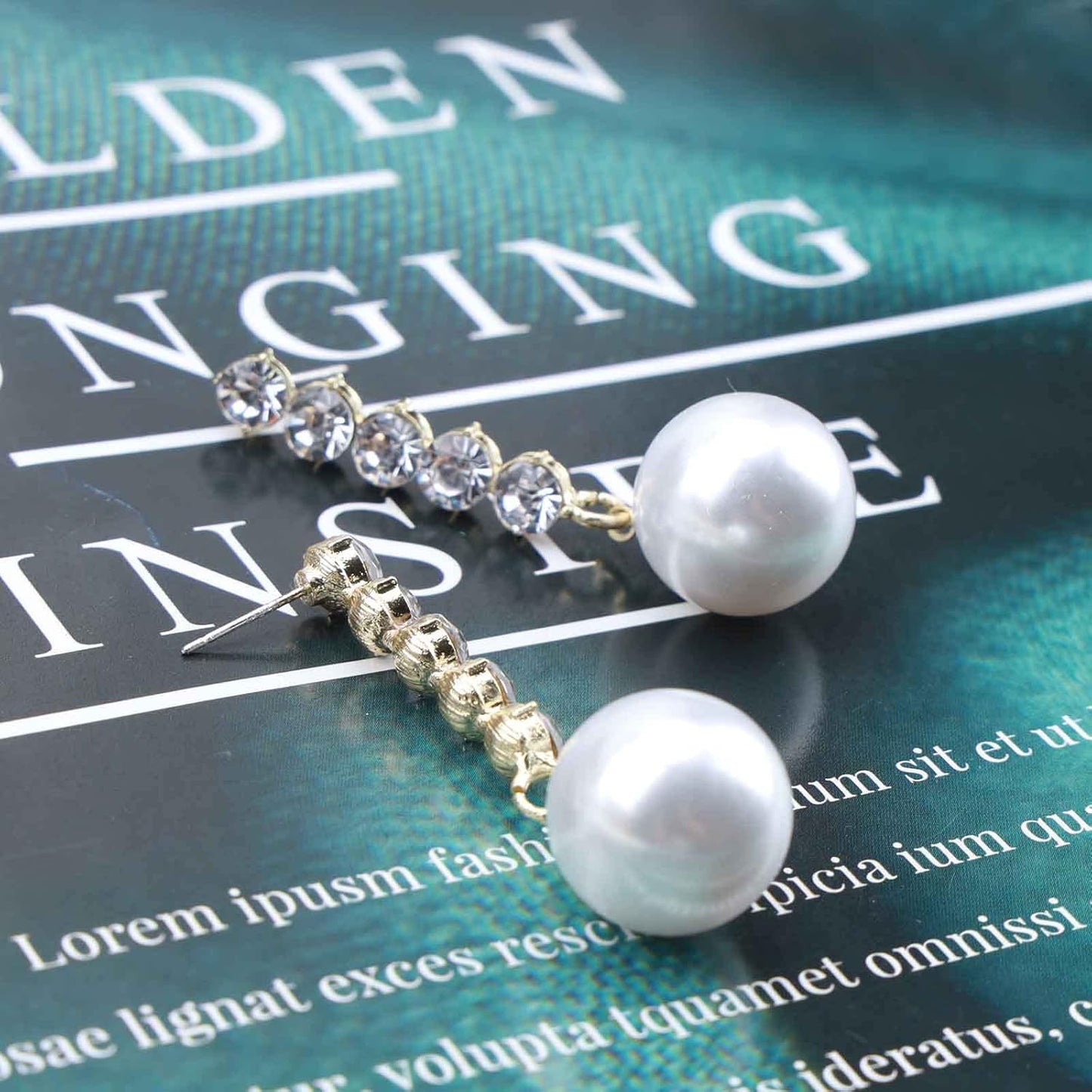 Vintage Pearl Drop Earring Gold Rhinestone Diamond Stud Earrings Cubic Crystal Earrings Wedding Pearl Earrings Jewelry for Women and Girls