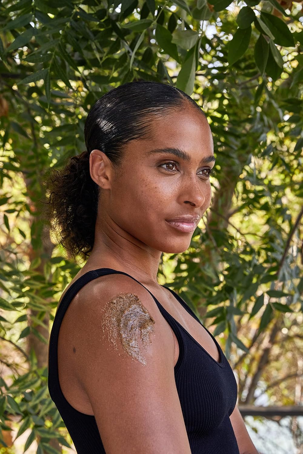 LATHER Lavender & Olive Foaming Body Scrub - Gentle Exfoliating & Hydrating Scrub for All Skin Types - Leaves Soft & Smooth Skin - Scrub for the Body, Hands & Feet - 4 Oz Jar