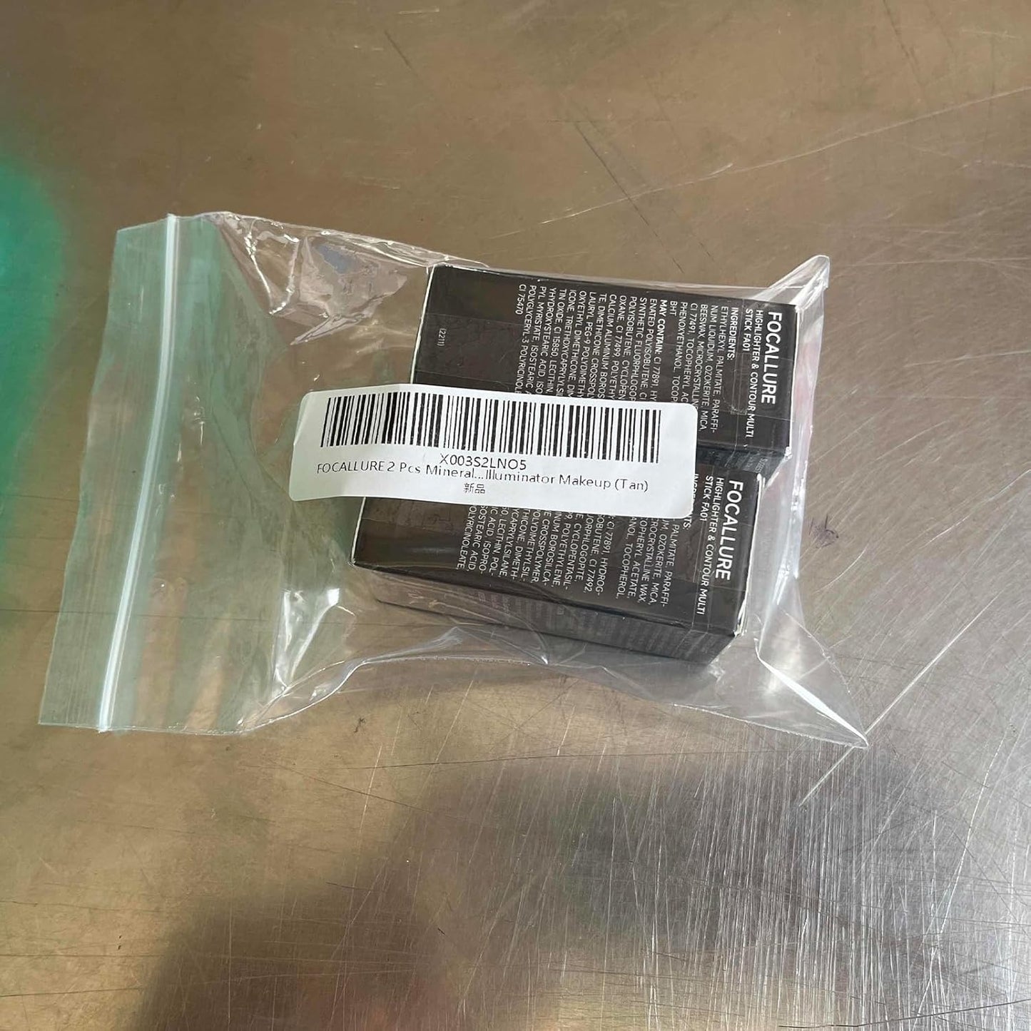 FOCALLURE 2 Pcs Mineral Cream Contour Stick,Moisturize Highlighter and Bronzer Pen,Non Stick Face Brightens & Shades Pencil,Long Lasting & Smooth Gliding Face Illuminator Makeup,Tan