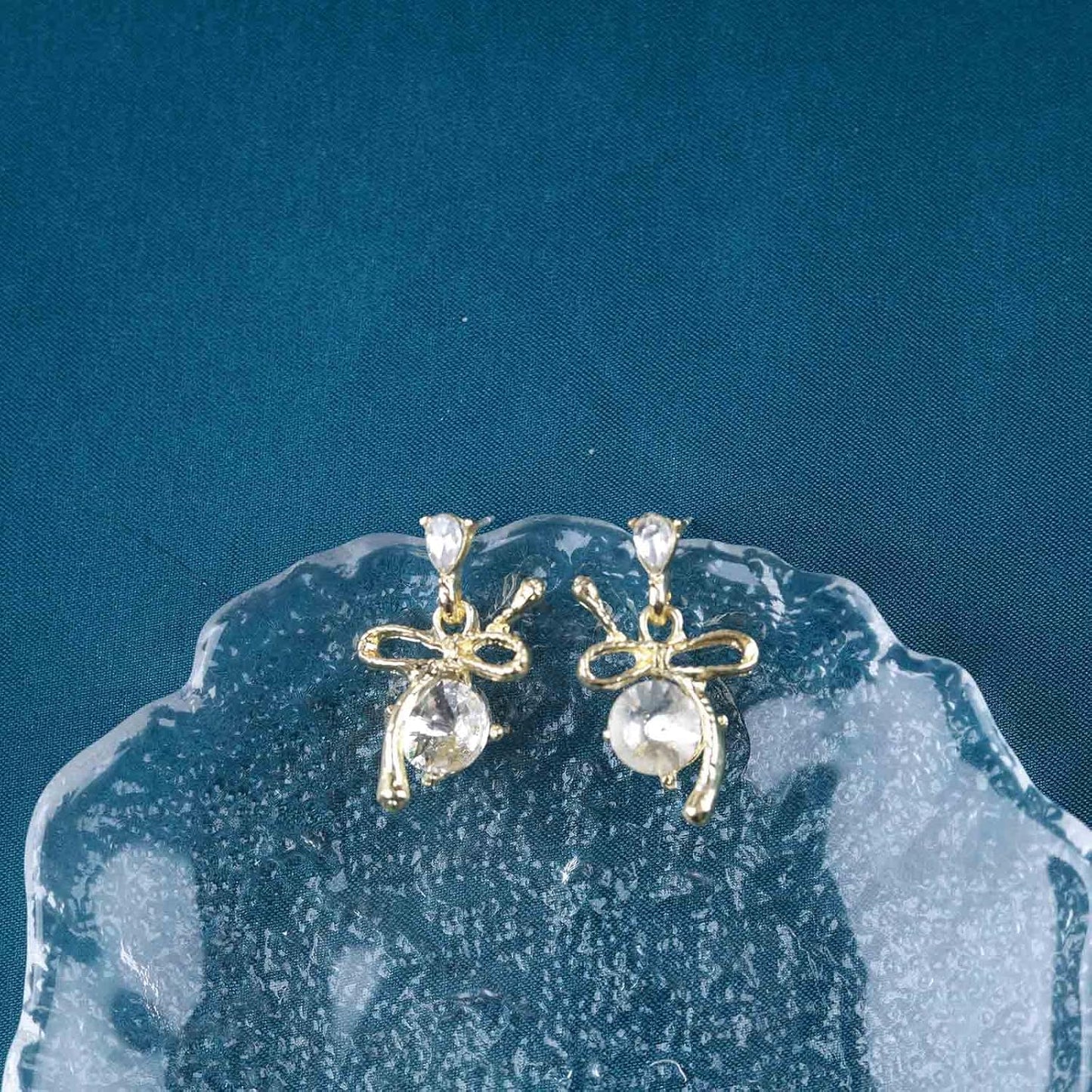 Vintage Rhinestone Bow Drop Earrings Gold Teardrop Crystal Earrings Round Cut Stud Earrings Bow Crystal Bridal Earrings Jewelry for Women