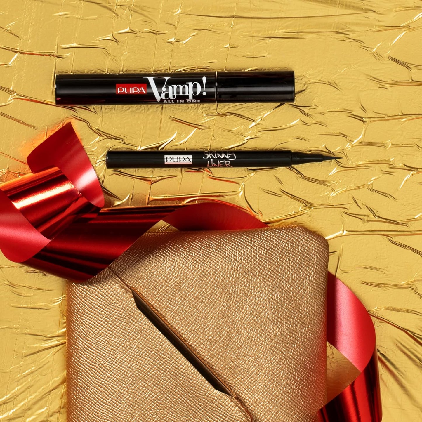 PUPA Milano Vamp! All In One And Skinny Liner Set - Volume Mascara And Ultra-Slim Eyeliner Pen - Naturally Formulated To Lengthen And Strengthen Lashes - Beautiful Gold Handbag - 3 Pc Mascara Kit